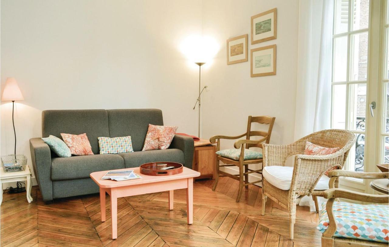 2 Bedroom Awesome Apartment In Мер-ле-Бен Экстерьер фото